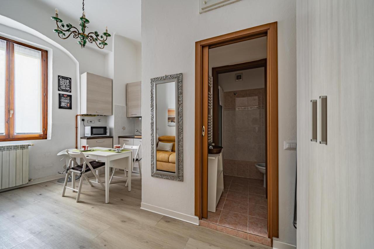 Milano, La Casetta Di Beatrice - By Host4U Luaran gambar
